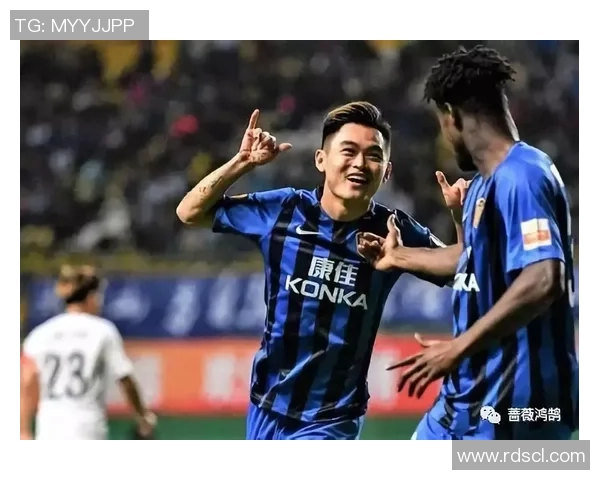 足球明星炫技花式运球视频集锦展现绝妙技巧与精彩瞬间